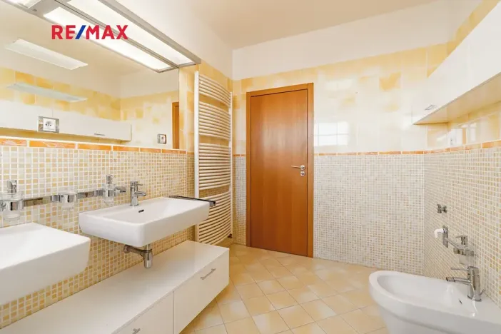 Pronájem bytu 4+kk, Praha - Smíchov, Smrčinská, 116 m2