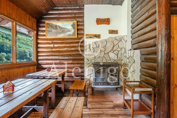 Prodej restaurace, Skryje, 124 m2