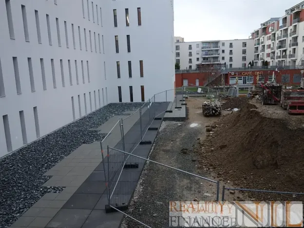 Pronájem bytu 1+kk, Plzeň, Na Chmelnicích, 27 m2