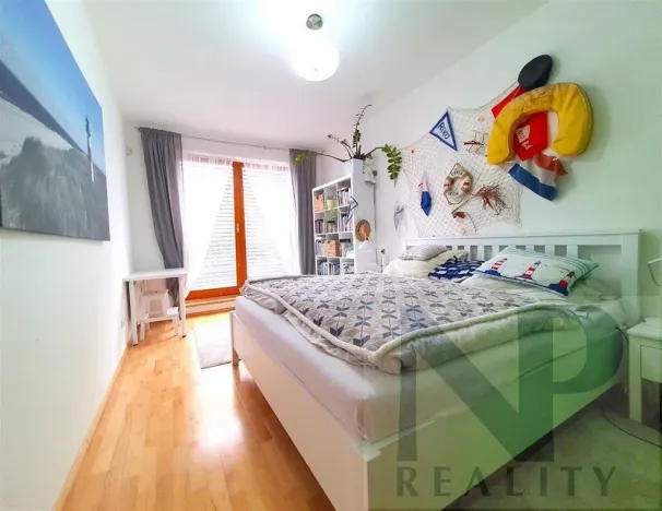 Pronájem bytu 2+kk, Praha - Hlubočepy, Do Klukovic, 64 m2