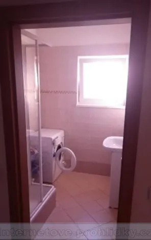 Pronájem pokoje, Praha - Suchdol, Vysokoškolská, 18 m2