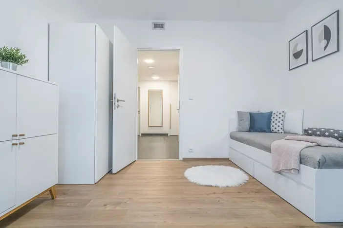 Pronájem bytu 2+1, Praha - Prosek, Litoměřická, 58 m2