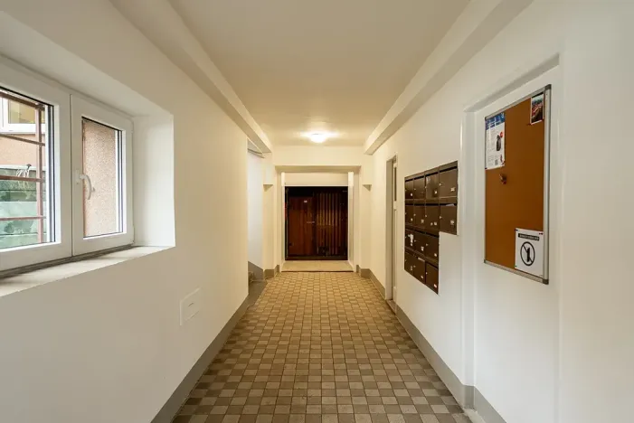 Pronájem skladu, Praha - Žižkov, Jeseniova, 3 m2