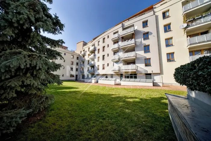Prodej bytu 3+kk, Praha - Strašnice, U hranic, 118 m2