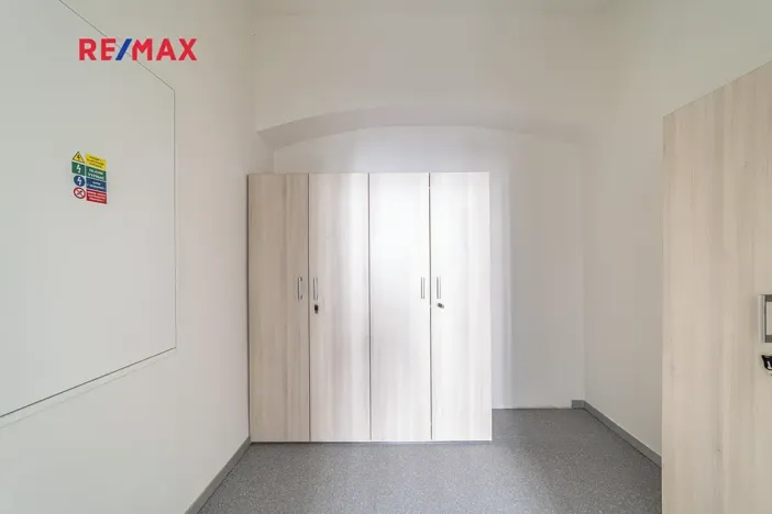 Prodej obchodního prostoru, Králíky, 5. května, 519 m2