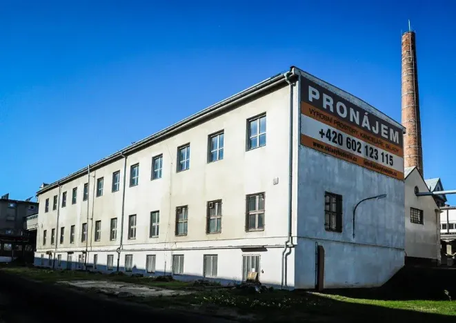 Pronájem výrobních prostor, Hodonín, Bratislavská, 2800 m2