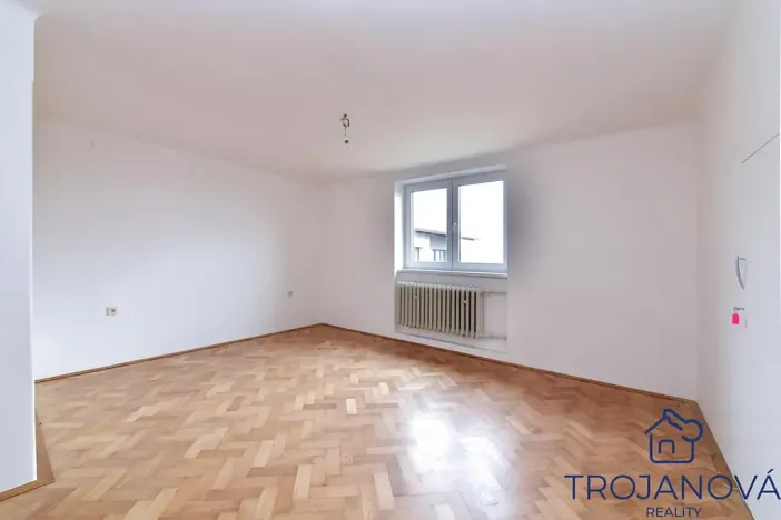 Prodej rodinného domu, Benešov, Nezvalova, 250 m2