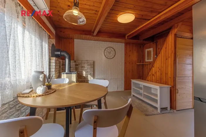 Prodej chaty, Okoř, 70 m2