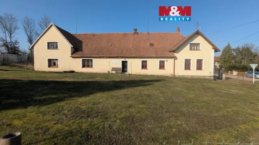 Pronájem rodinného domu, Tisová, 480 m2