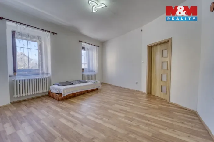 Prodej rodinného domu, Čečovice, 178 m2