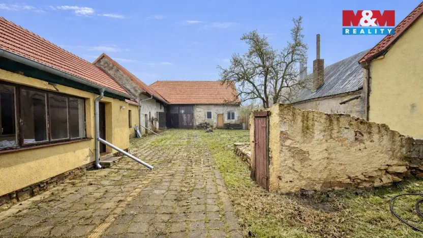 Prodej rodinného domu, Lesná, 144 m2