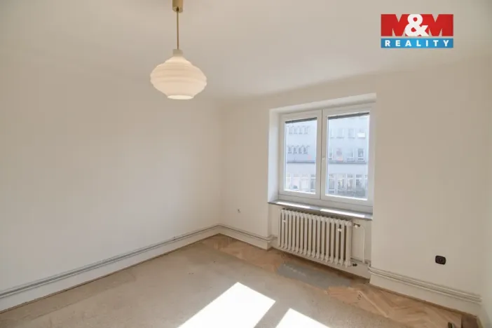 Pronájem bytu 3+1, Rožnov pod Radhoštěm, Náměstí Míru, 70 m2