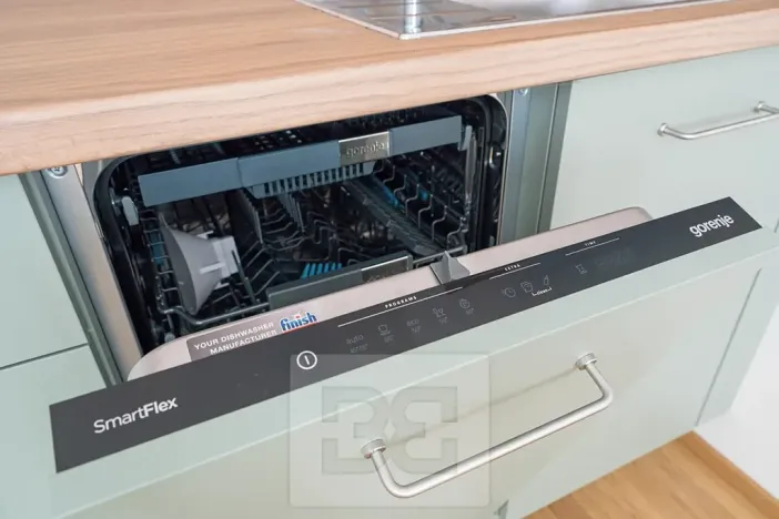 Prodej bytu 1+kk, Praha - Smíchov, Toyen, 42 m2