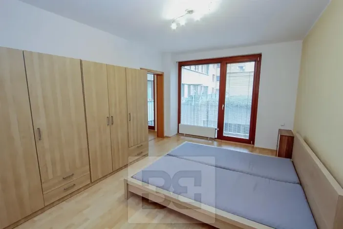 Pronájem bytu 2+kk, Praha - Holešovice, V háji, 54 m2