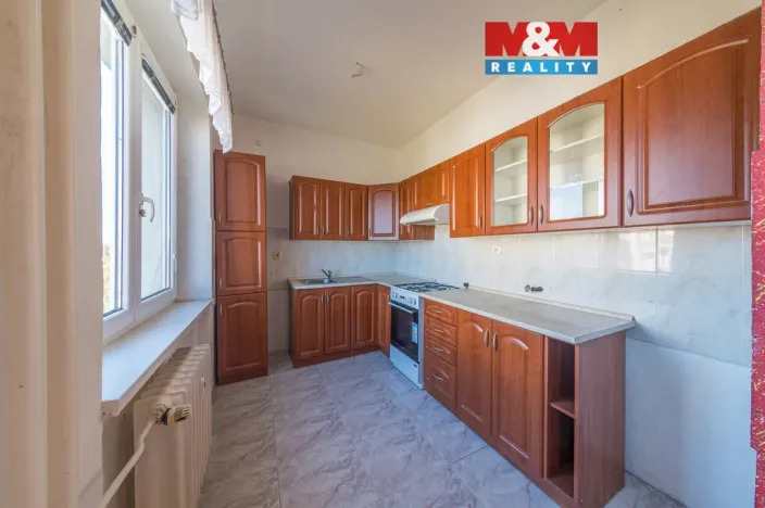 Prodej bytu 2+1, Karviná - Mizerov, Čajkovského, 64 m2