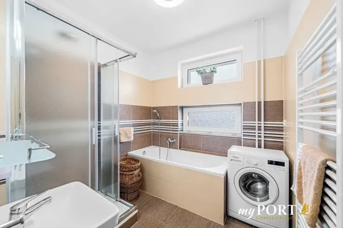 Pronájem bytu 1+1, Plzeň, Pod Lesem, 48 m2