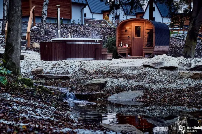 Prodej chaty, Lipová-lázně, 976 m2