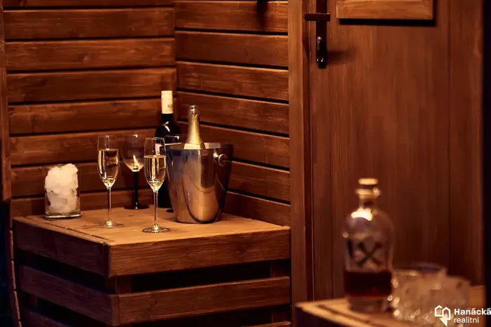 Prodej chaty, Lipová-lázně, 976 m2