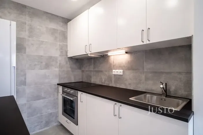 Pronájem bytu 2+kk, Praha - Komořany, Na Komořsku, 43 m2