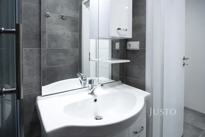 Pronájem bytu 2+kk, Praha - Komořany, Na Komořsku, 43 m2