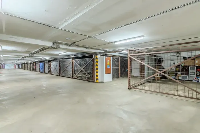Pronájem garáže, Praha - Strašnice, Průběžná, 20 m2