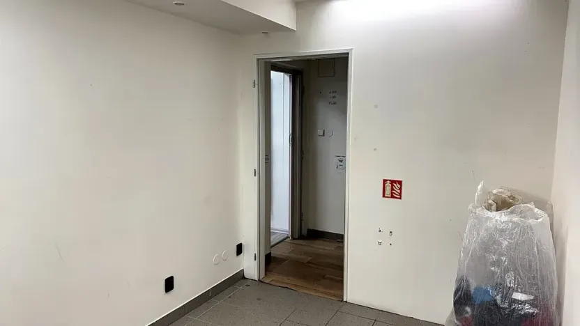 Pronájem obchodního prostoru, Brno, Kobližná, 128 m2