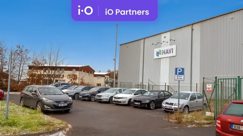 Prodej výrobních prostor, Kladno, Vašíčkova, 4429 m2