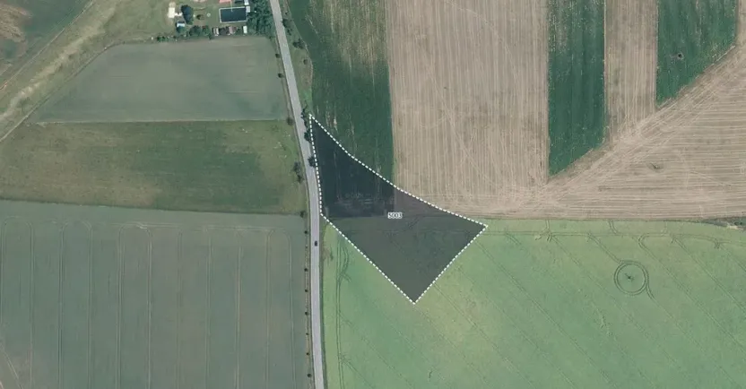 Prodej pole, Milotice, 8489 m2