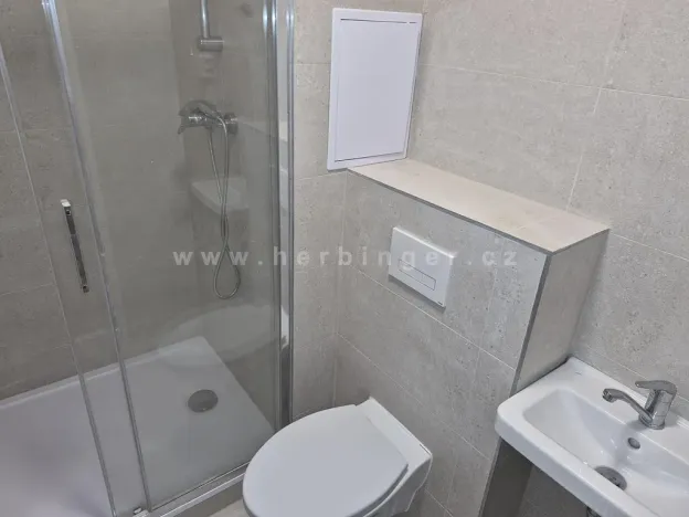 Pronájem bytu 1+kk, Otrokovice, Školní, 33 m2