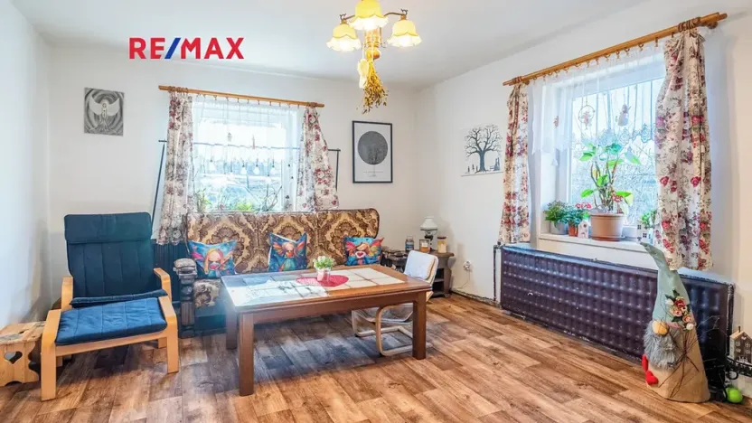 Prodej rodinného domu, Rybniště, 215 m2