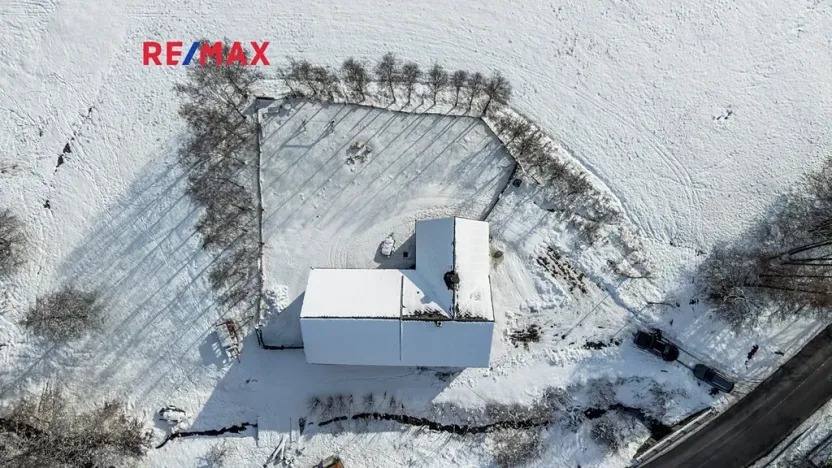 Prodej rodinného domu, Rybniště, 215 m2