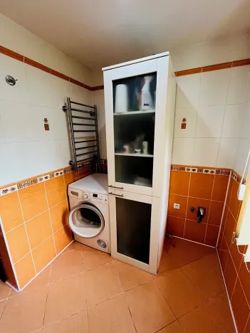 Prodej rodinného domu, Prackovice nad Labem, 190 m2