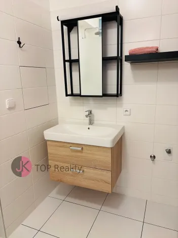 Pronájem bytu 1+1, Praha - Žižkov, Husitská, 34 m2