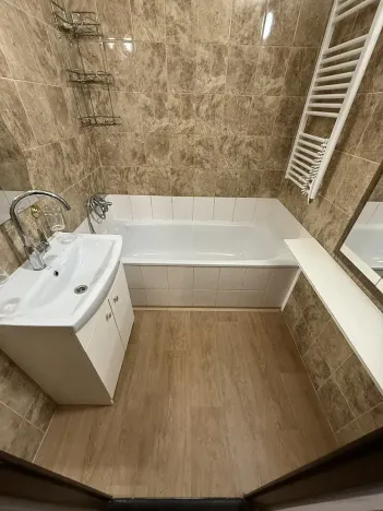 Pronájem bytu 4+1, Liberec, Dobiášova, 97 m2