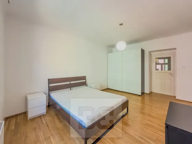 Pronájem bytu 2+kk, Praha - Nusle, Horní, 48 m2