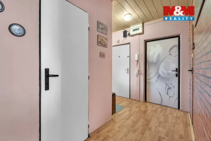 Prodej bytu 3+1, Prachovice, Bučina, 64 m2