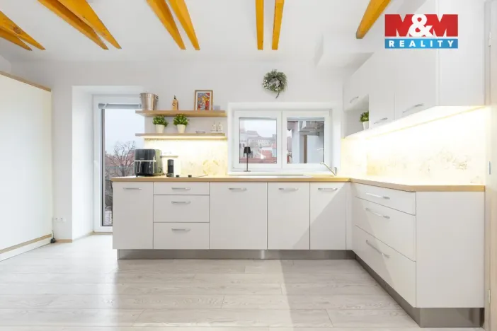 Prodej bytu 1+kk, Mikulov, Koněvova, 23 m2