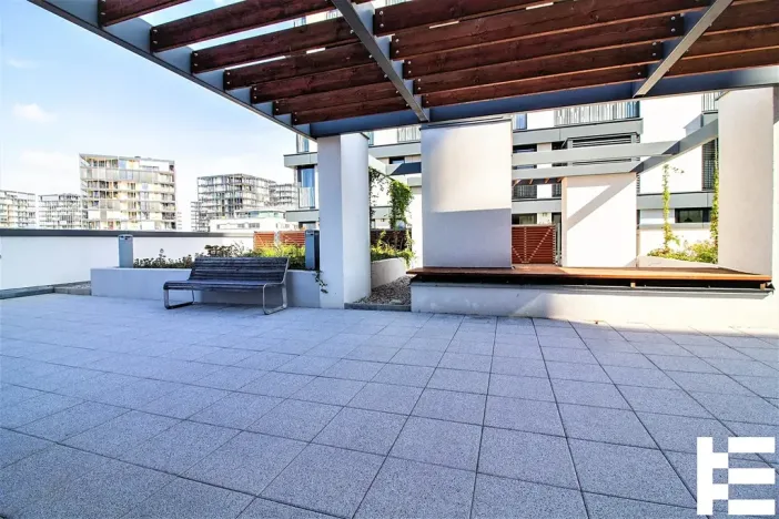 Pronájem bytu 4+kk, Praha - Žižkov, Olšanská, 107 m2