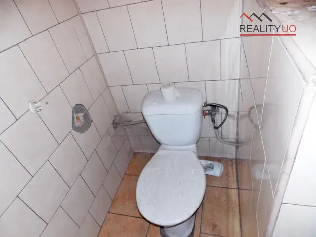 Prodej rodinného domu, Ostrov, 190 m2