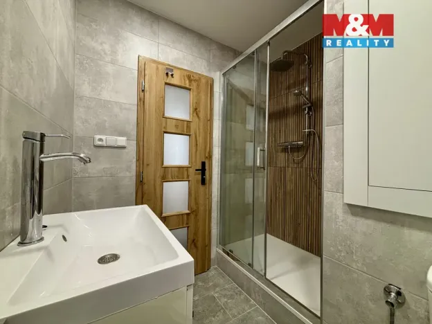 Prodej bytu 2+1, Ostrava - Dubina, Václava Košaře, 44 m2