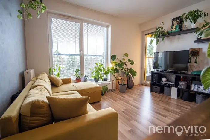 Pronájem bytu 2+kk, Praha - Uhříněves, Oty Bubeníčka, 47 m2