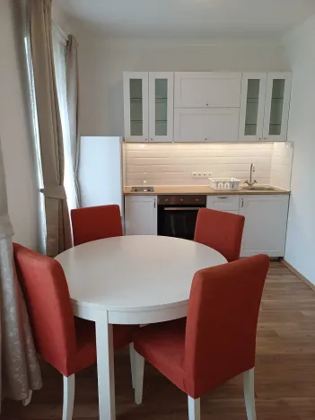 Pronájem bytu 2+kk, Karlovy Vary, Petřín, 55 m2