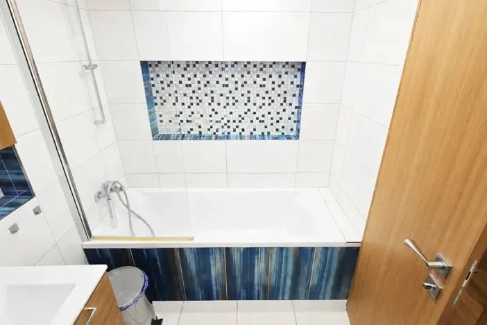 Pronájem bytu 3+kk, Praha - Karlín, Molákova, 72 m2