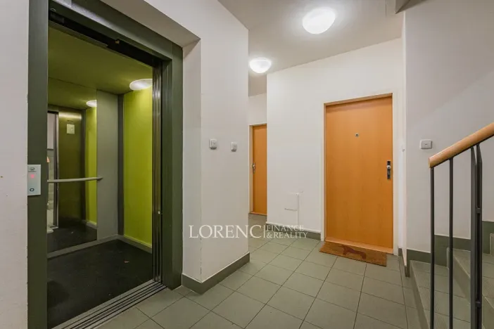 Prodej bytu 2+kk, Praha - Kbely, Herlíkovická, 50 m2