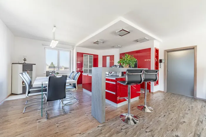 Prodej rodinného domu, Kaplice, Polní, 240 m2