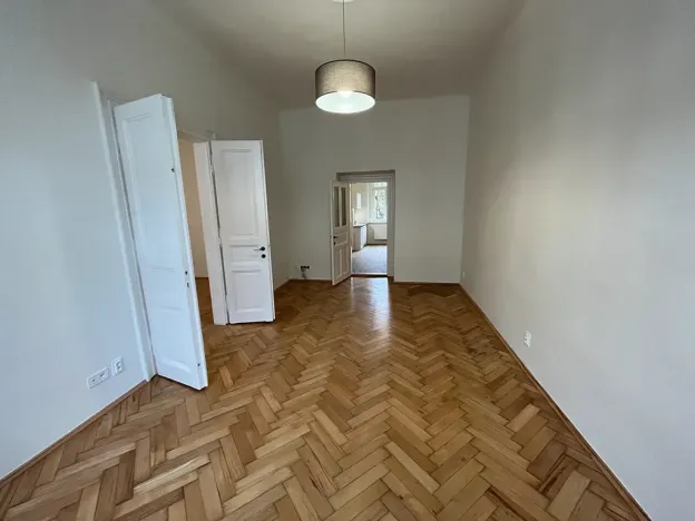 Pronájem bytu 2+1, Praha - Nové Město, Rumunská, 64 m2