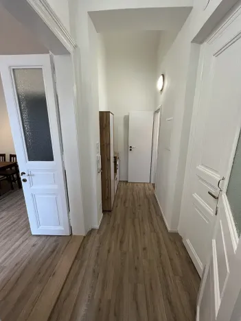 Pronájem bytu 2+1, Praha - Nové Město, Rumunská, 64 m2