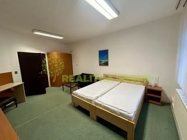 Pronájem bytu 1+1, Vizovice, Lázeňská, 65 m2