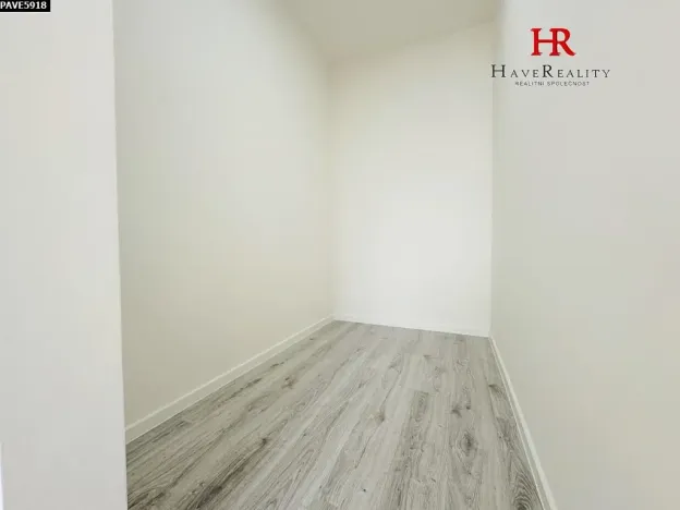 Pronájem bytu 2+kk, Benešov, Suchánkova, 58 m2