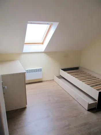 Pronájem pokoje, Praha - Zbraslav, U Malé řeky, 17 m2